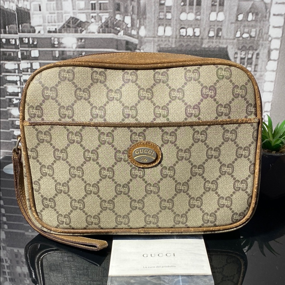 SOLDAuthentic Gucci GG Plus Bag - Picture 4 of 16